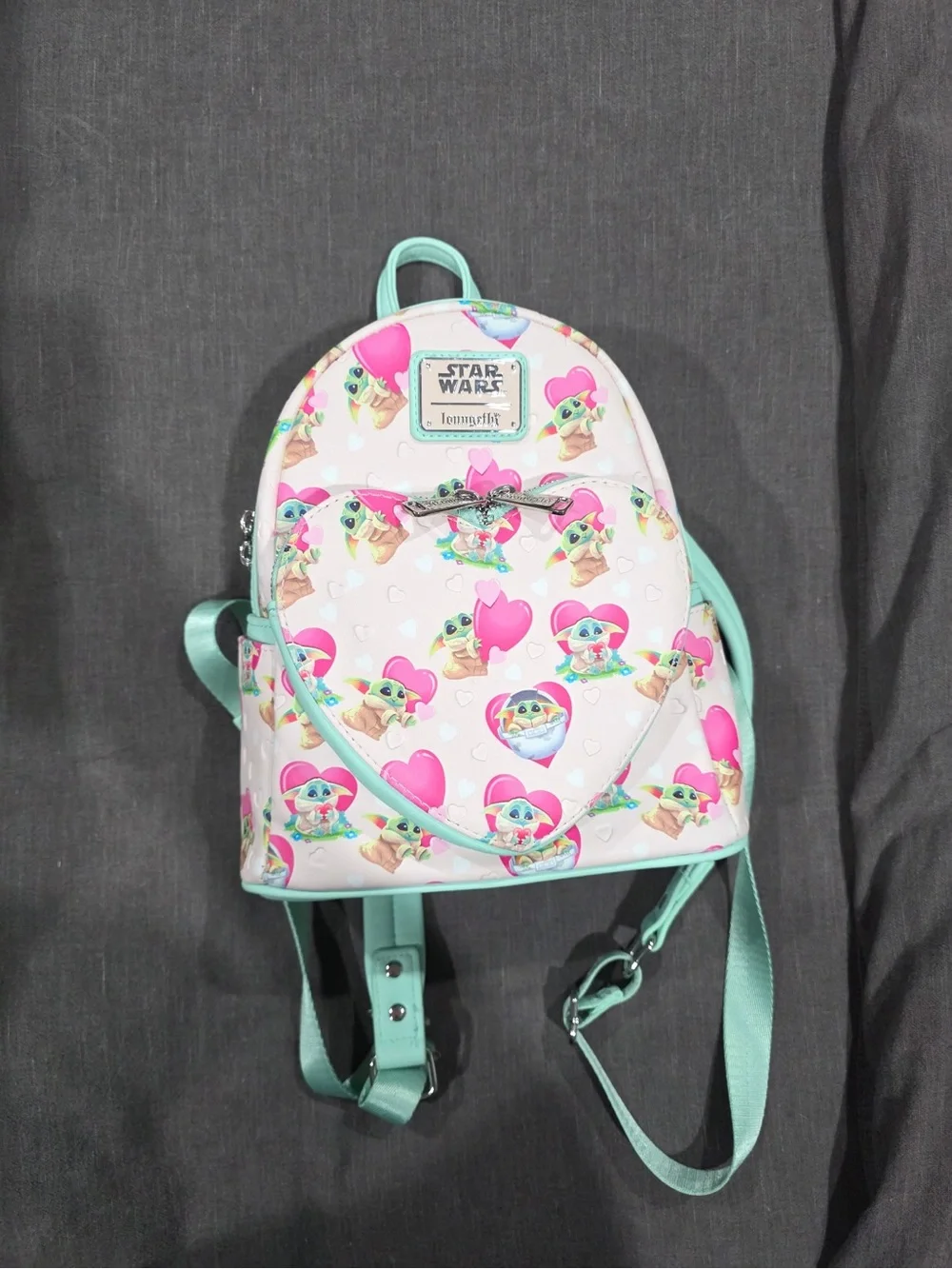 🩷❤️Loungefly Star Wars Grogu Valentine's Day Mini Backpack